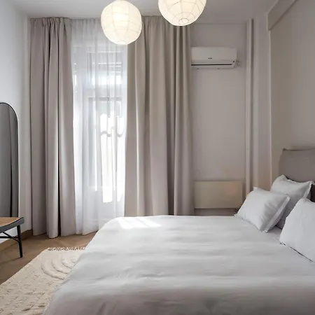 Calea 3br Victoriei Stunner - Two Living - Balconies On The Avenue