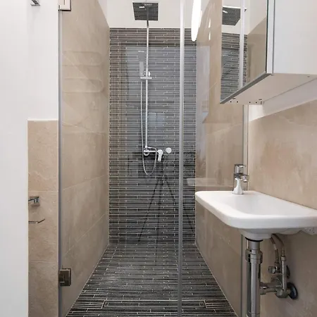 Calea 3br Victoriei Stunner - Two Living - Balconies On The Avenue