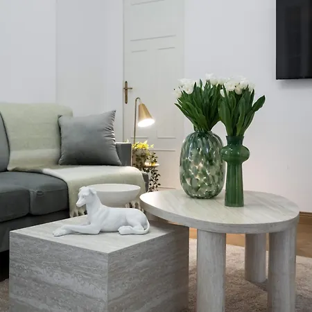 Calea 3br Victoriei Stunner - Two Living - Balconies On The Avenue Lejlighed