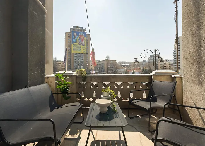 Calea 3br Victoriei Stunner - Two Living - Balconies On The Avenue * Bukurešť